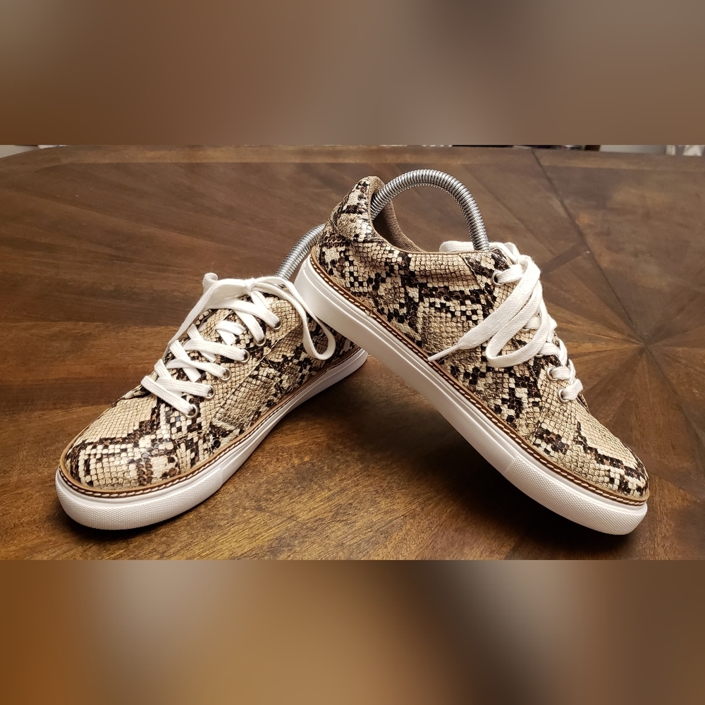 Steve Madden Snakeskin Printed Low-Top Sneakers Size 9.5 - Picture 8 of 15